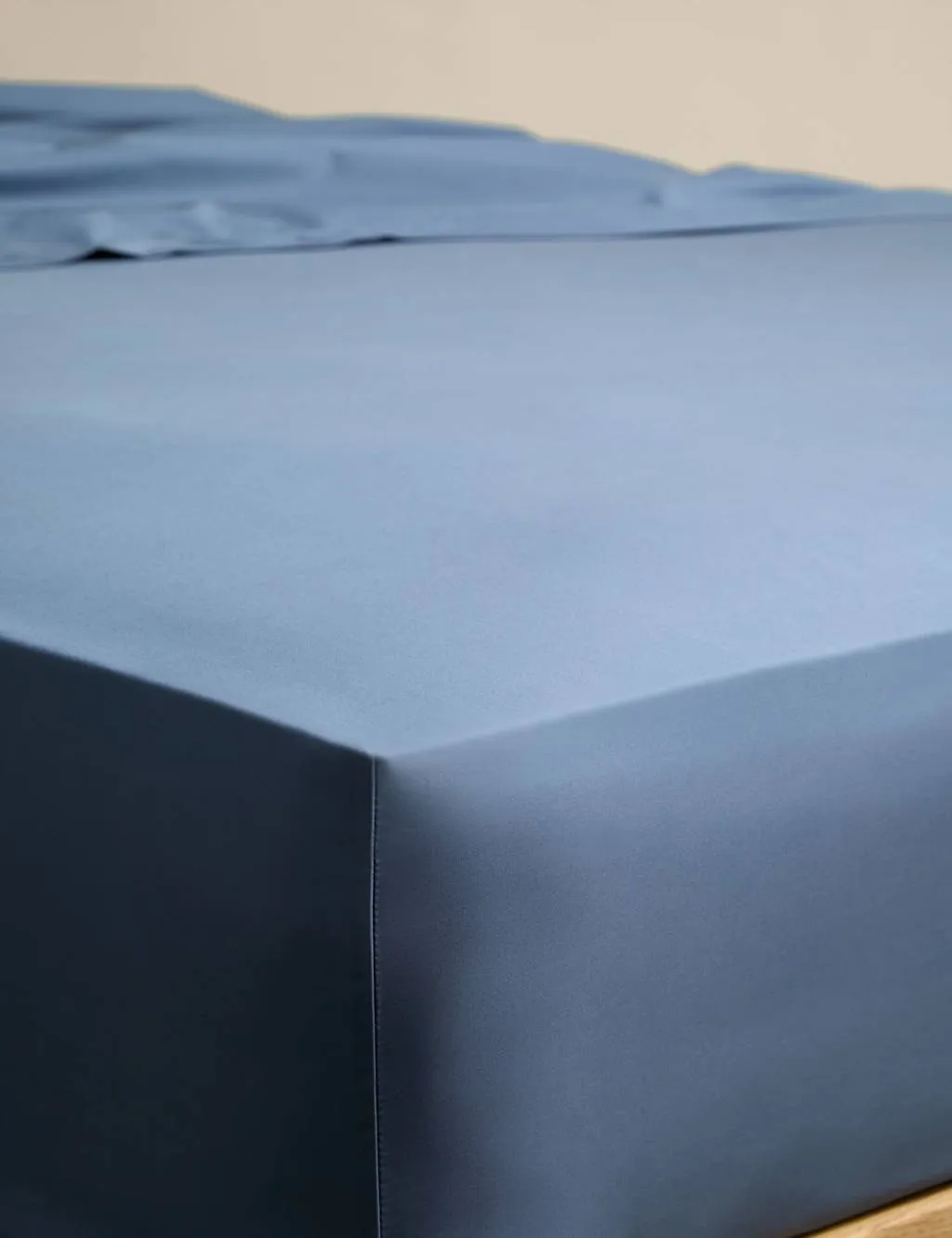 M&S Egyptian Cotton 230 Thread Count Crisp Fitted Sheet Slate Blue