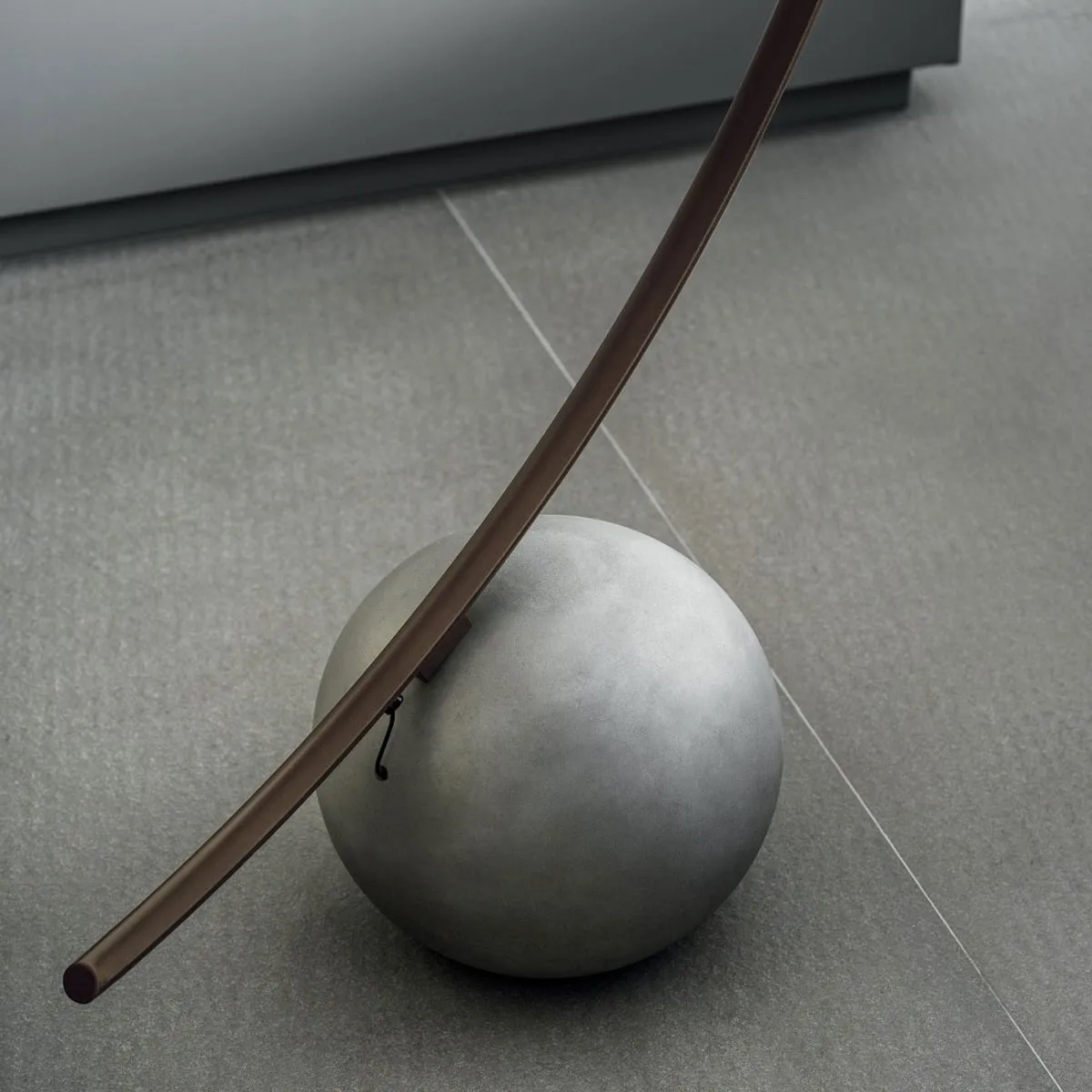 Bontempi Circle Floor Lamp, Round, Grey Metal | Barker & Stonehouse 2