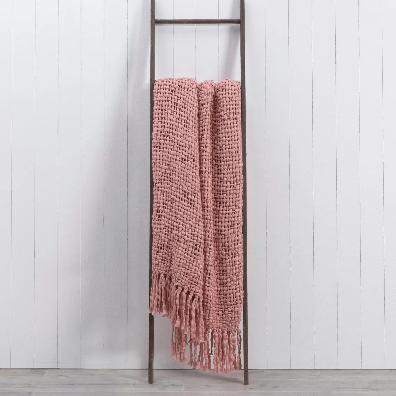 Freya Chunky Knit 130cm x 180cm Throw Blush