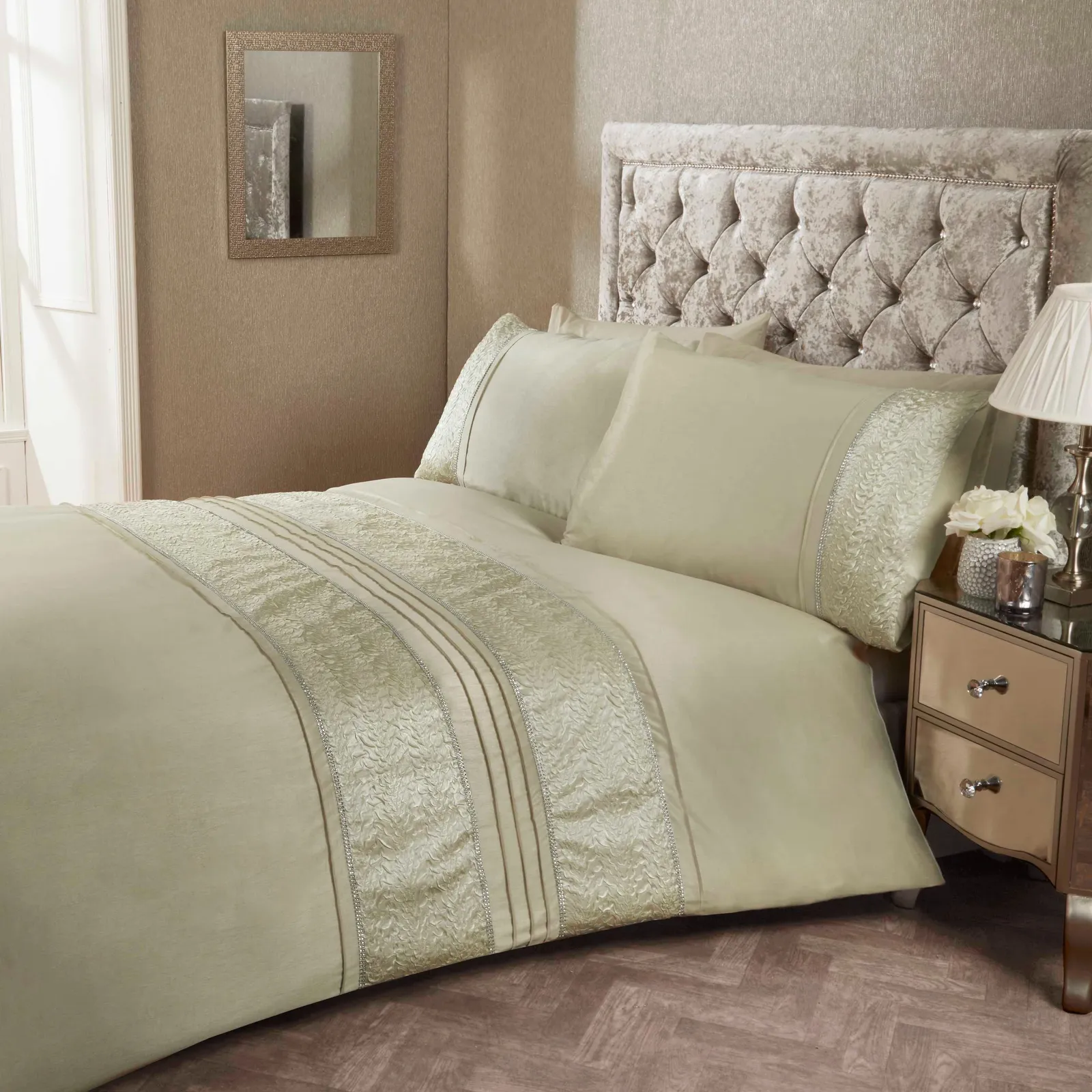 Rapport Home Aurora Polycotton Duvet Cover Set With Pillowcase in Gold 1