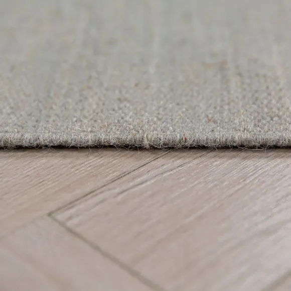 Wool Flatweave Fringed Rug 4