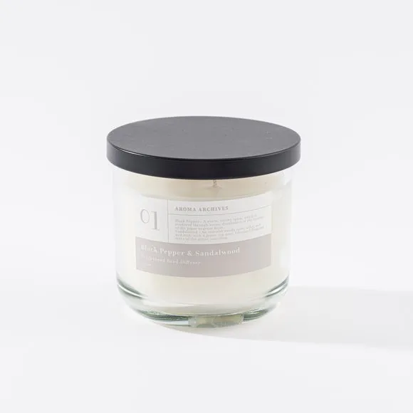 Black Pepper and Sandalwood Candle 5