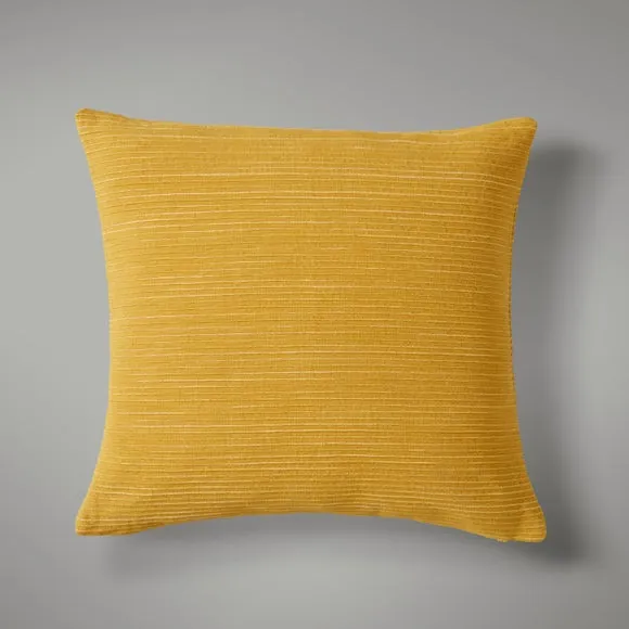 Pin Rib Cushion 3