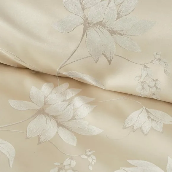 Soiree Lilly Floral Jacquard Duvet Cover & Pillowcase Set 2