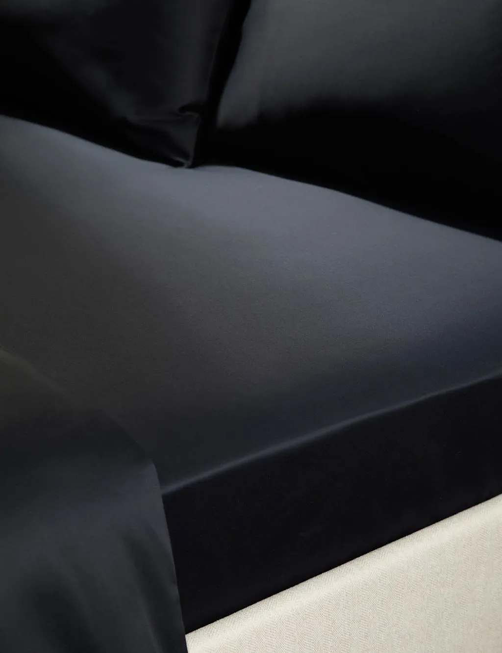 M&S X Kelly Hoppen 500TC Cotton Sateen Deep Fitted Sheet Black