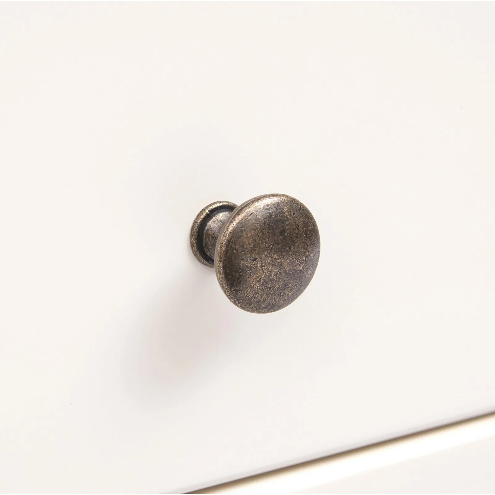 Cabinet Bits Maggiori 5 Drawer Chest of Drawers Brass Knob in Off-White 5