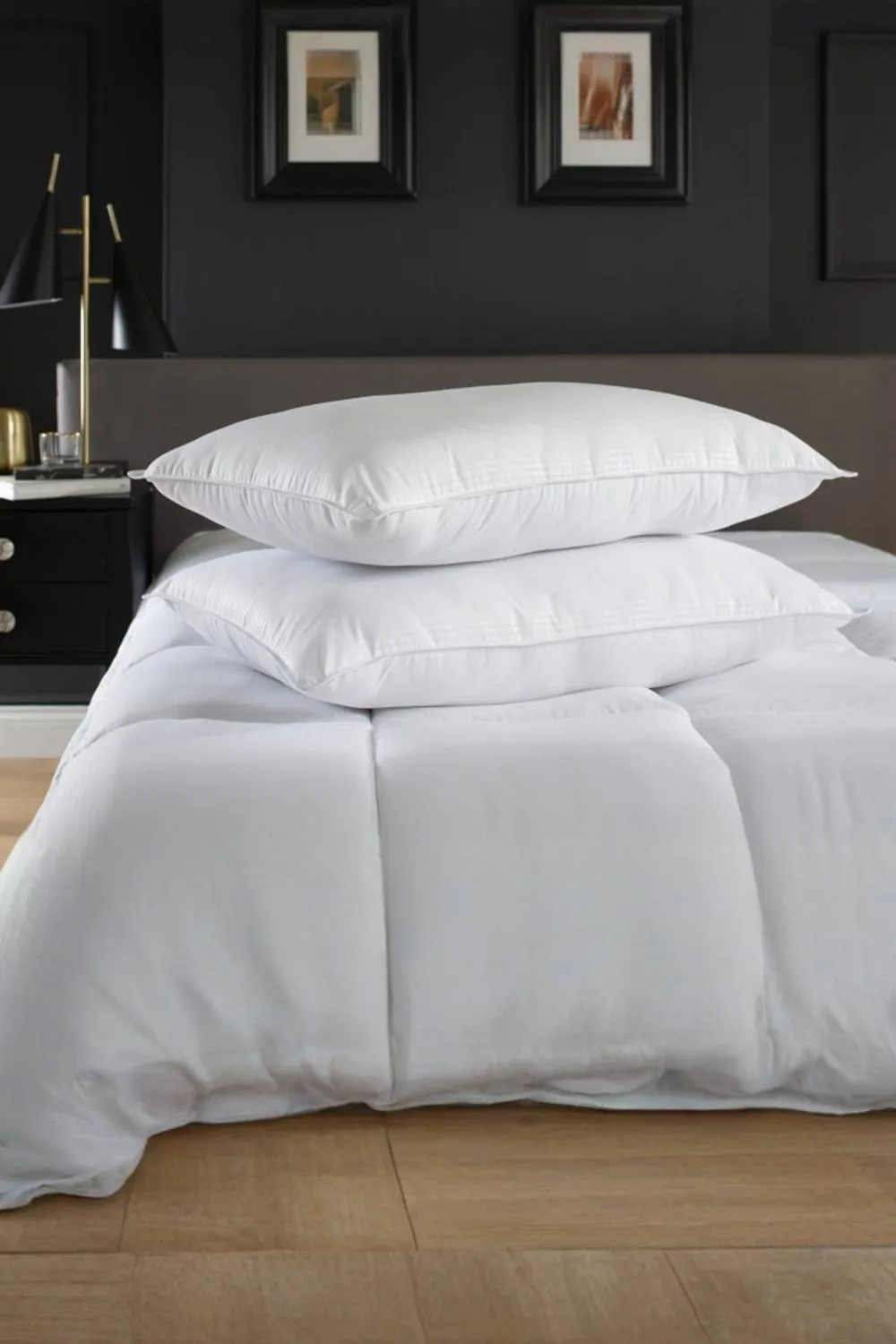 The Lyndon Company Premium Hotel Pillow Pair - Soft to Medium Support - Microfibre Satin Stripe Cover in White 2