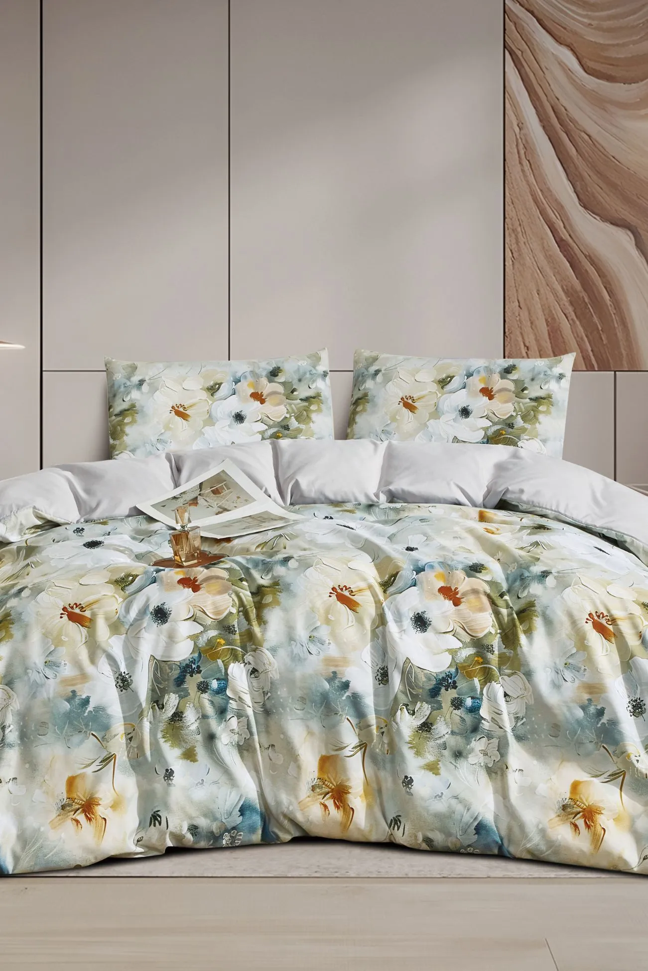 Ezysleep Clara Floral Printed Duvet Set - King, Multi 2