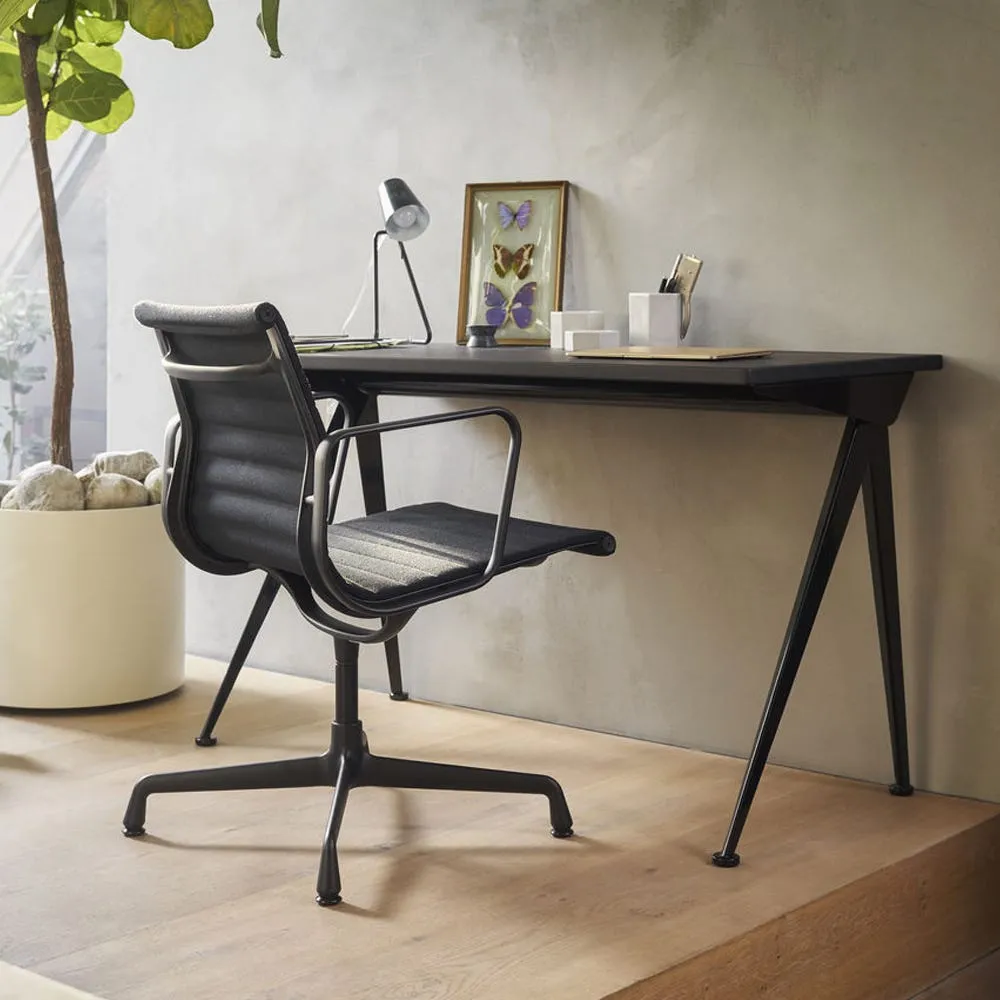 Vitra Compas Direction Desk, Red Base 4