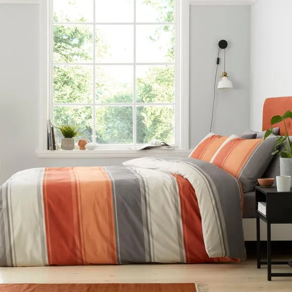Betley Duvet Cover and Pillowcase Set 1