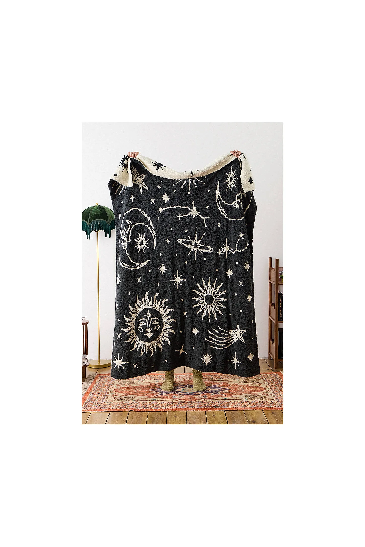 UO Celestial Cloud Throw - Black/White ALL