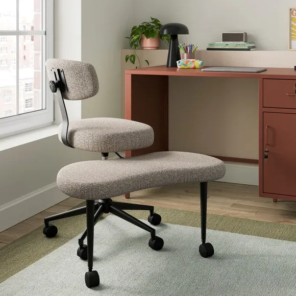 Maisie Meditation Boucle Office Chair 2