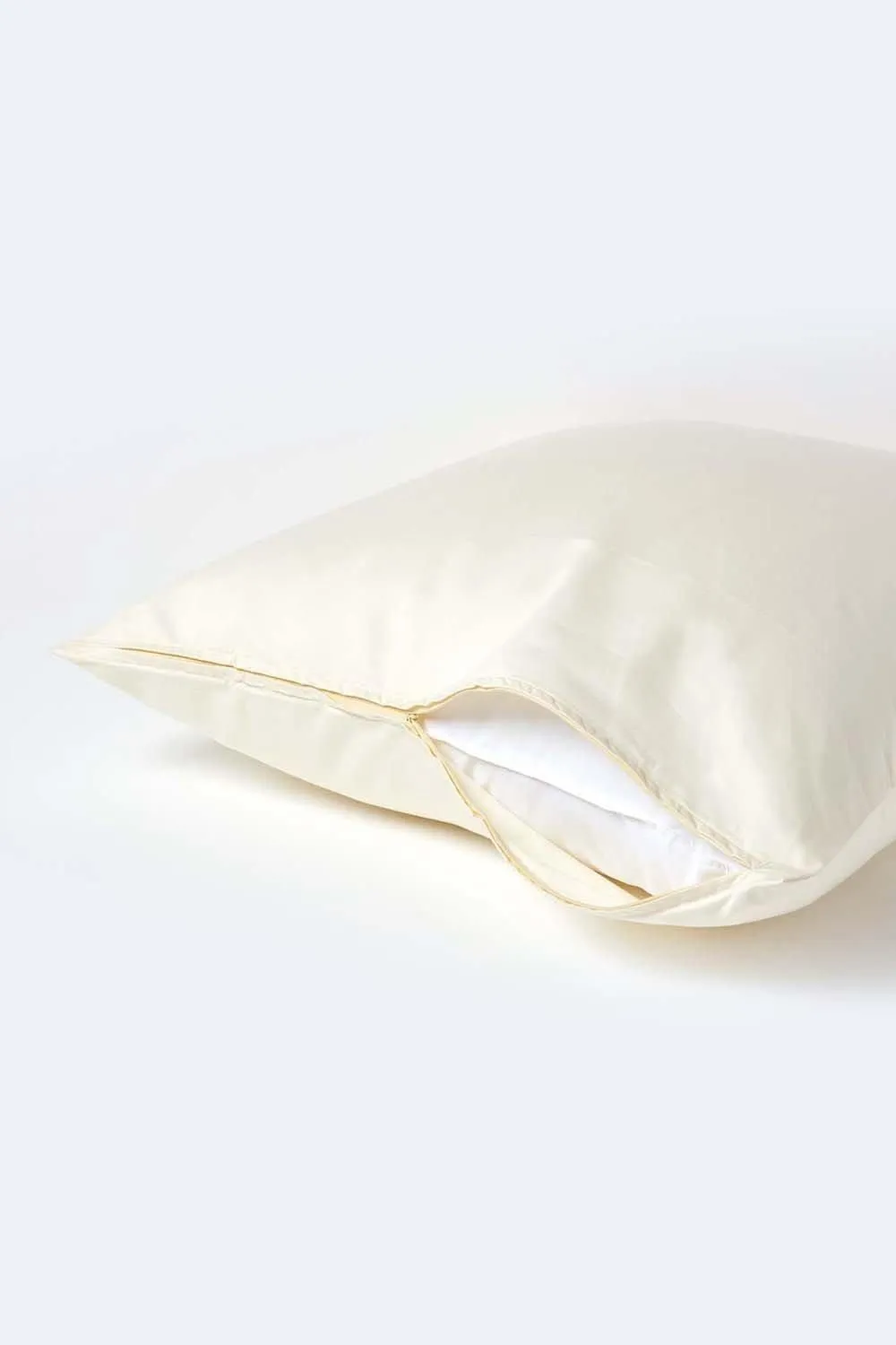Homescapes Continental Egyptian Cotton Pillowcase 1000 TC, 80 x 80 cm in Cream 3