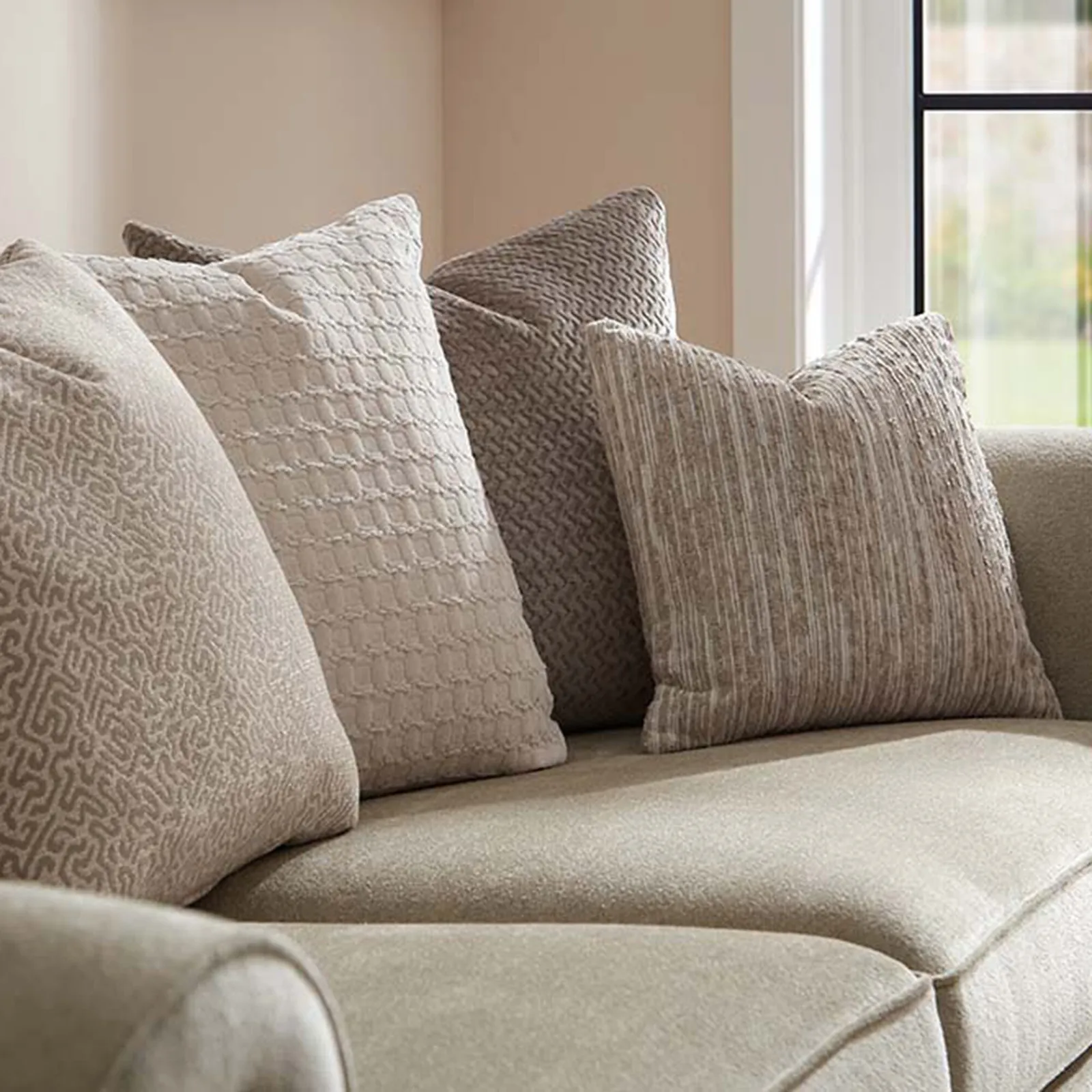 Beaumont Extra Large Split Sofa With Weathered Oak | Barker & Stonehouse 3