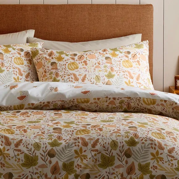 Dreams & Drapes Autumn Foliage Polycotton Duvet Cover & Pillowcase Set 2