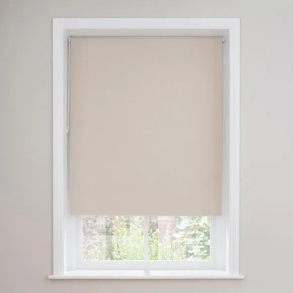 Luna Blackout Roller Blind 3