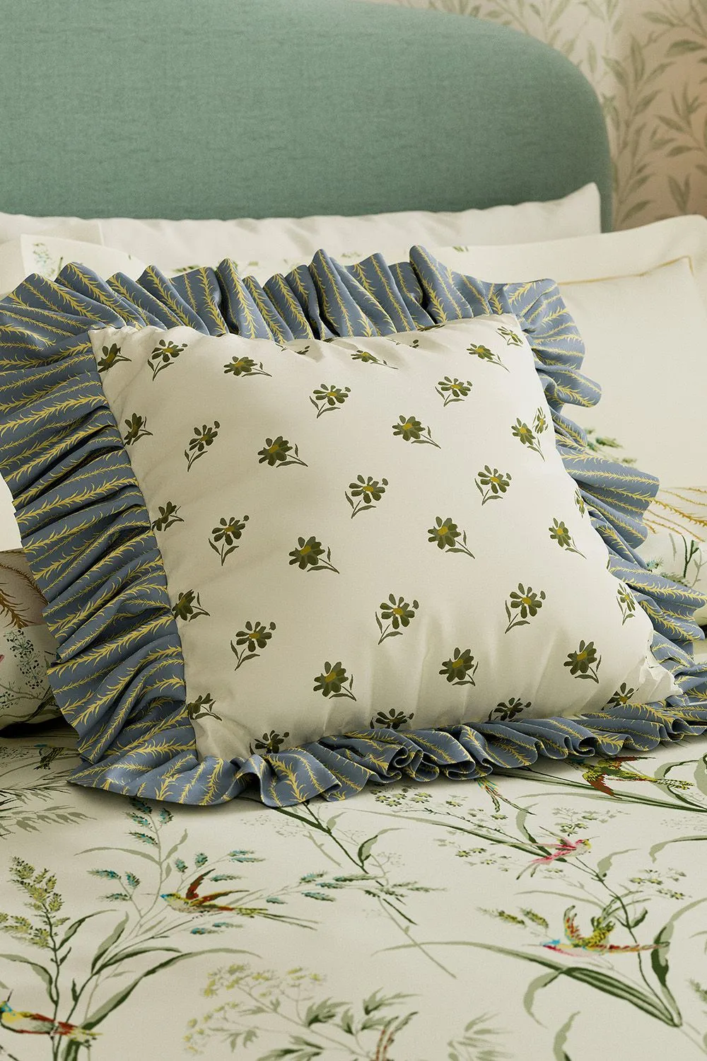 Sanderson 'Tuileries' Cotton Cushion 2
