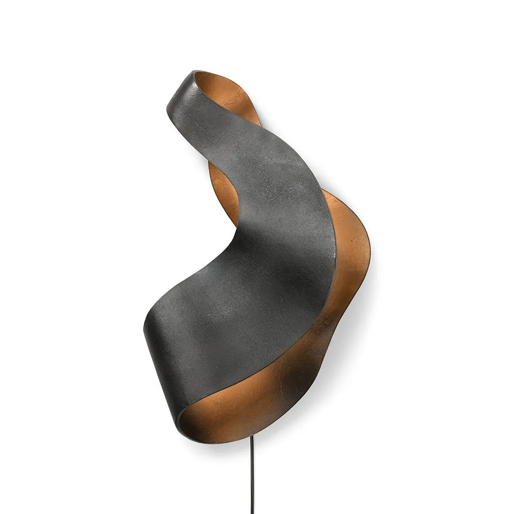 ferm LIVING Oyster Wall Lamp Black 3