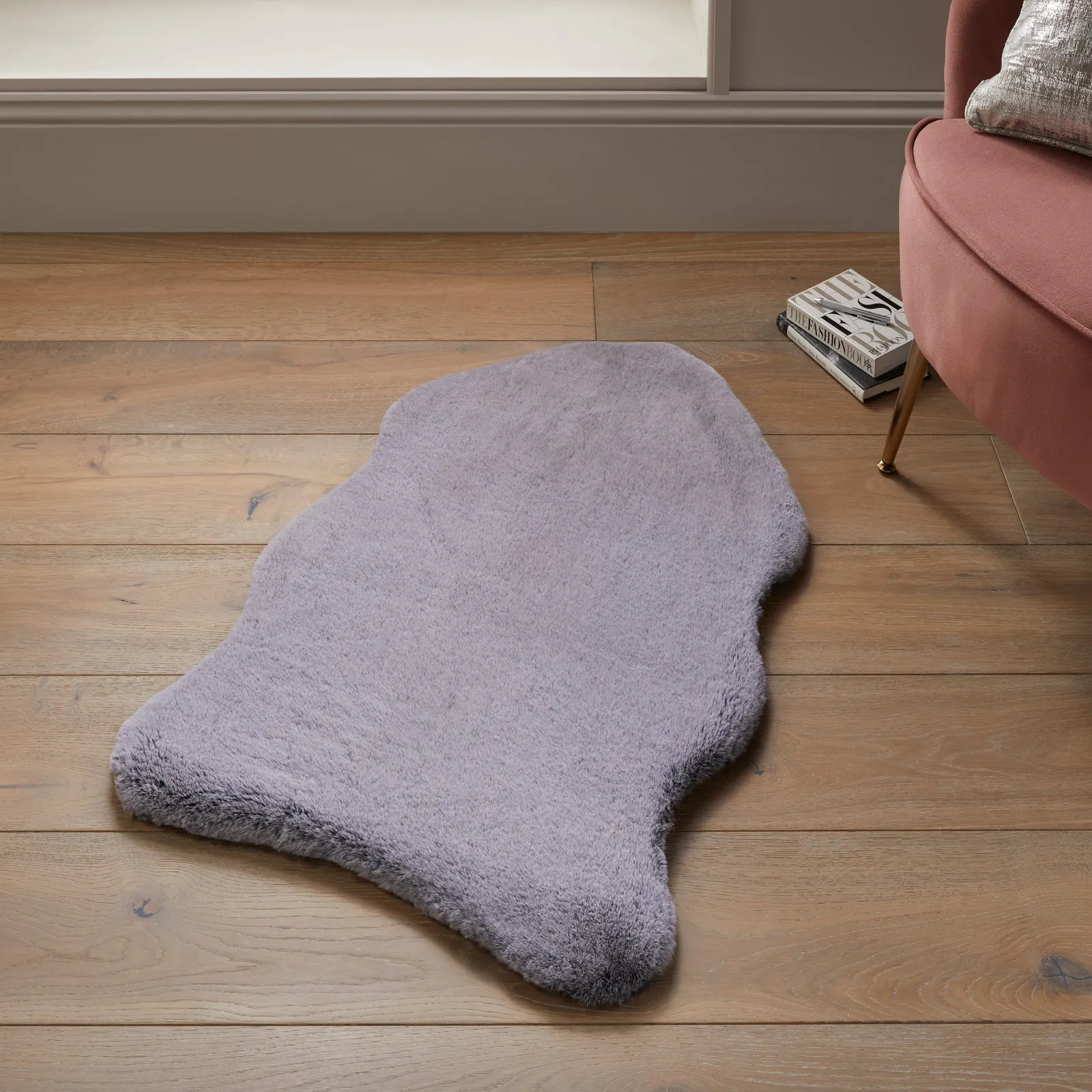 Tipped Super Soft Single Pelt Faux Fur Rug Supersoft Black Tipped