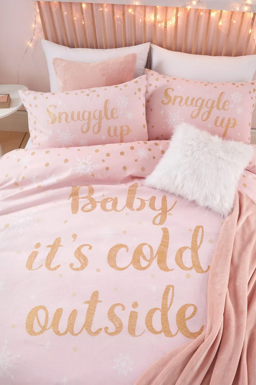 Baby Its Cold Outside King Duvet Set
