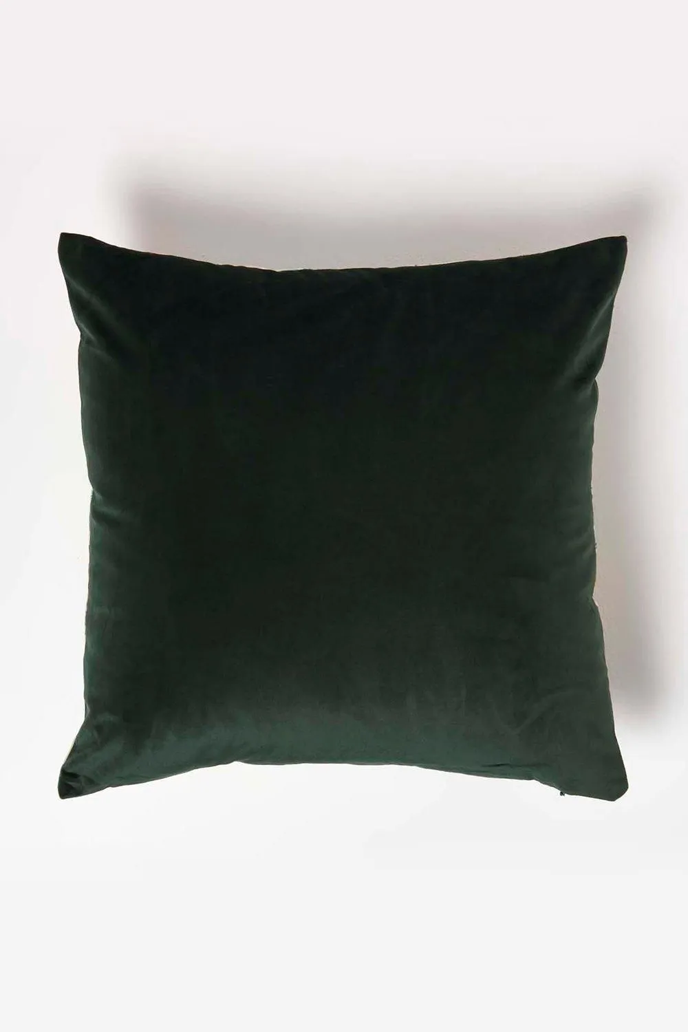 Homescapes Mango Tree Green Filled Velvet Cushion 46 x 46 cm 3