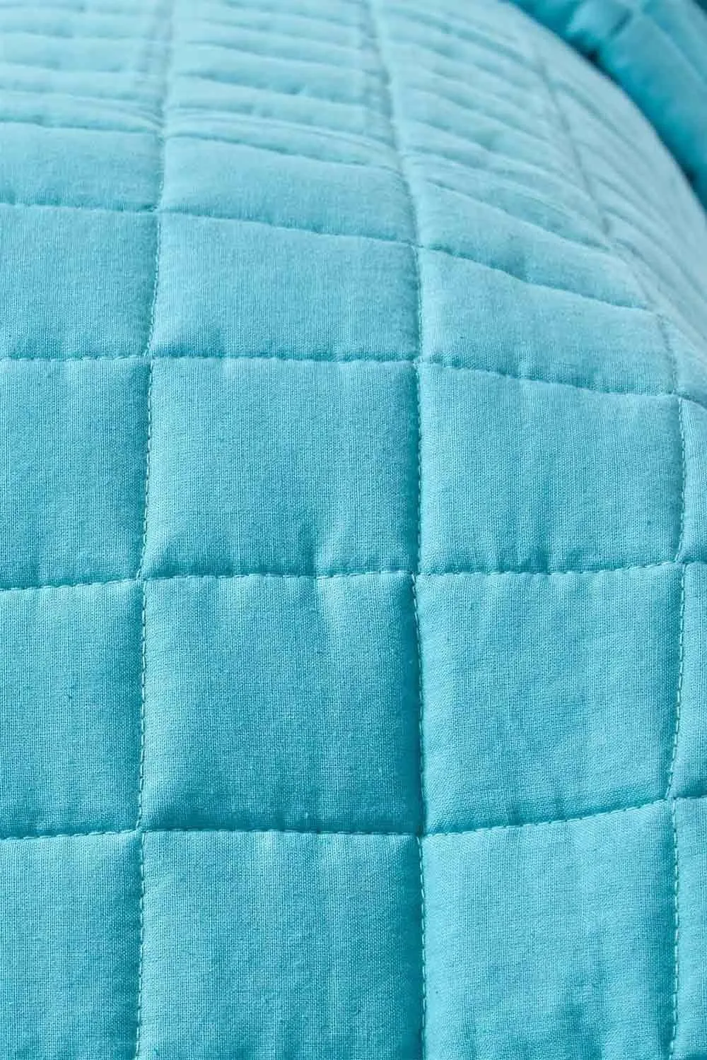 Homescapes Cotton Quilted Reversible Bedspread in Teal 5