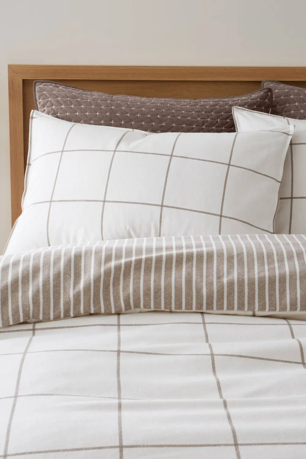 Bianca Brushed Regal Check Cotton Reversible Duvet Cover Set in Brown 3