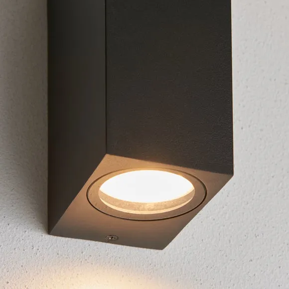 Lamont Outdoor Wall Light 4