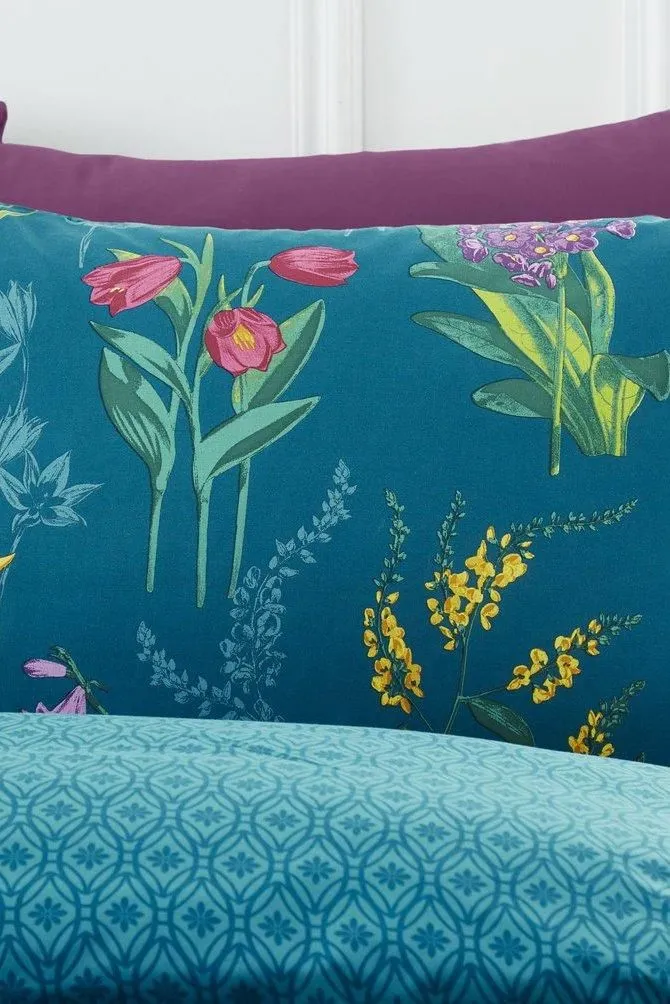Dreams & Drapes 'Ingrid' Geo Print Foulard Duvet Cover Set in Teal 3