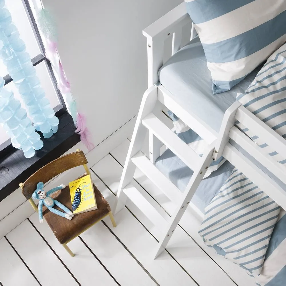 Nöa and Nani Tuva Cabin Bed Low with Bunk Underbed, Slide & Blue Package in White 5