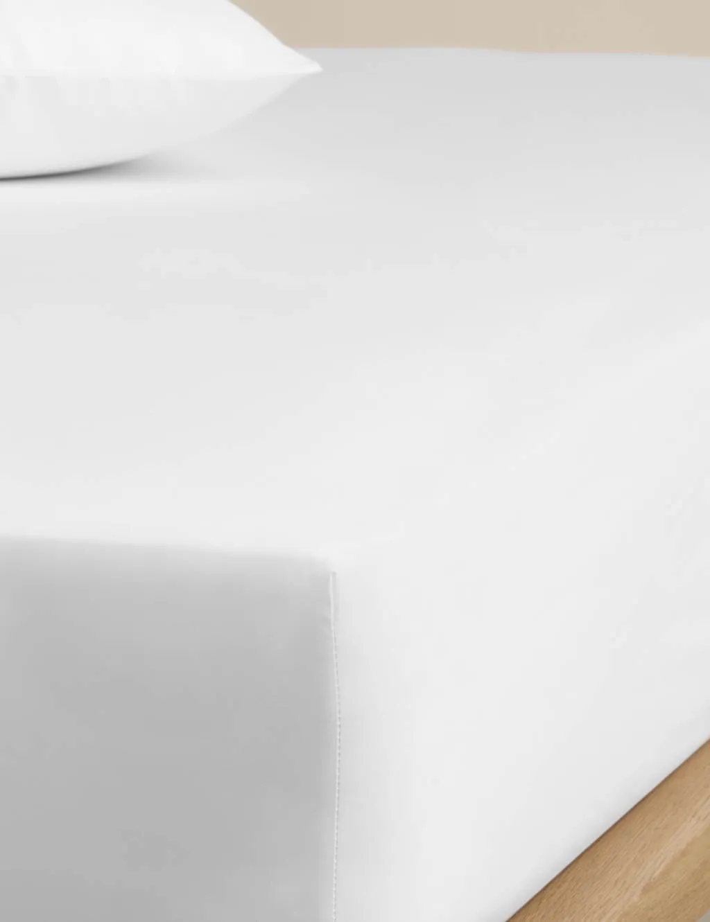 M&S Egyptian Cotton 400 Thread Count Crisp Fitted Sheet White