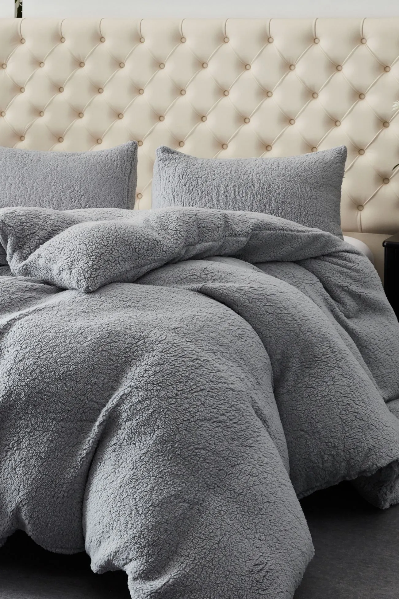 Ezysleep Winter Warm Soft Teddy Fleece Duvet Set in Silver