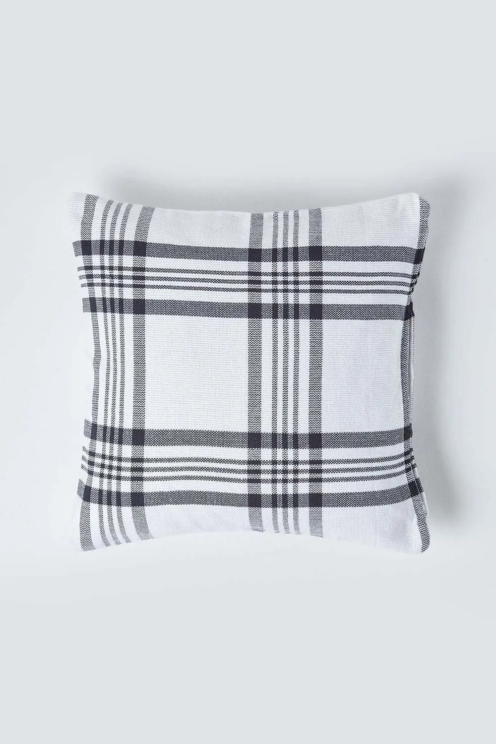Homescapes Tartan Pattern Cushion Cover in White 1