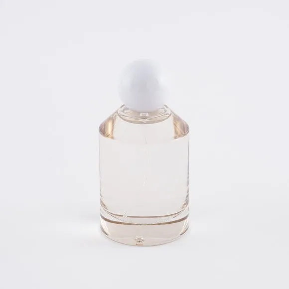 Tuberose and Cashmere Room Spray 3