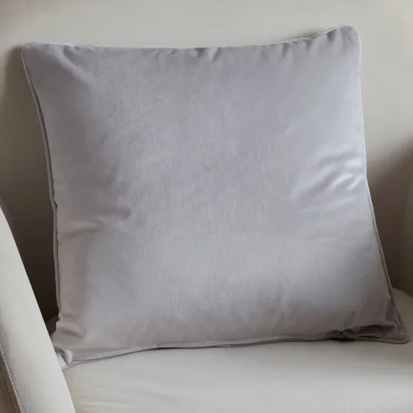 Luxe Velour Cushion 1