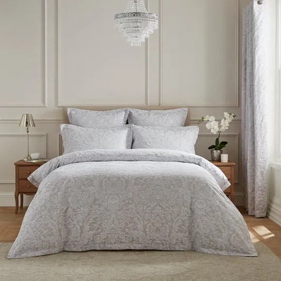 Dorma Winchester Bedspread