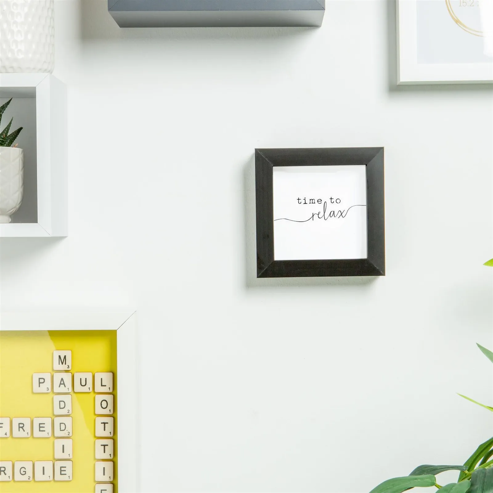 Nicola Spring 3D Box Photo Frame - 4 x 4" in Black 5