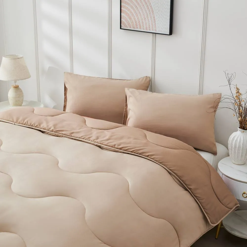 GAVENO CAVAILIA Coverless Microfiber Duvet in Natural 3