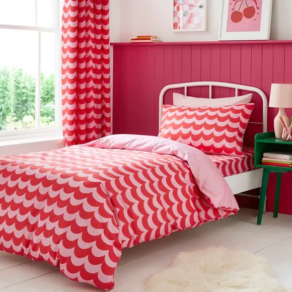 Pink Scallop Polycotton Duvet Cover & Pillowcase Set 1