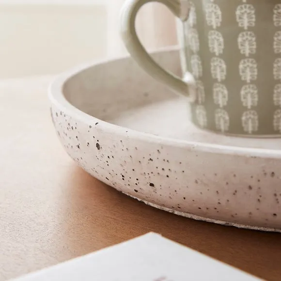 Round Concrete Tray 2