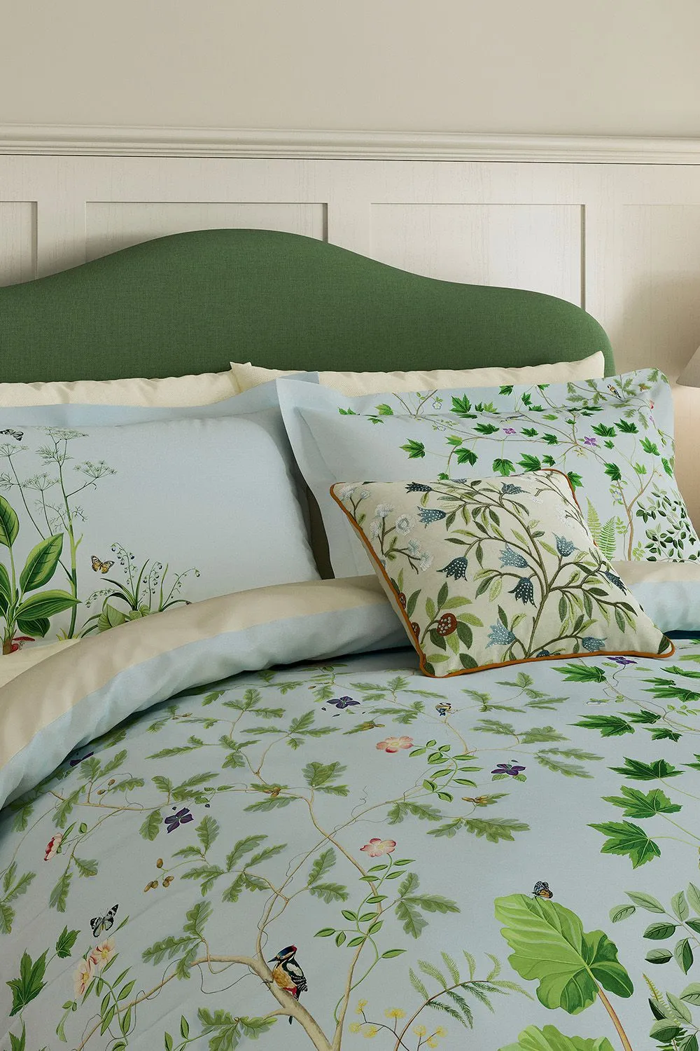 Sanderson 'Sycamore & Oak' Cotton Sateen Duvet Cover Set in Blue 2