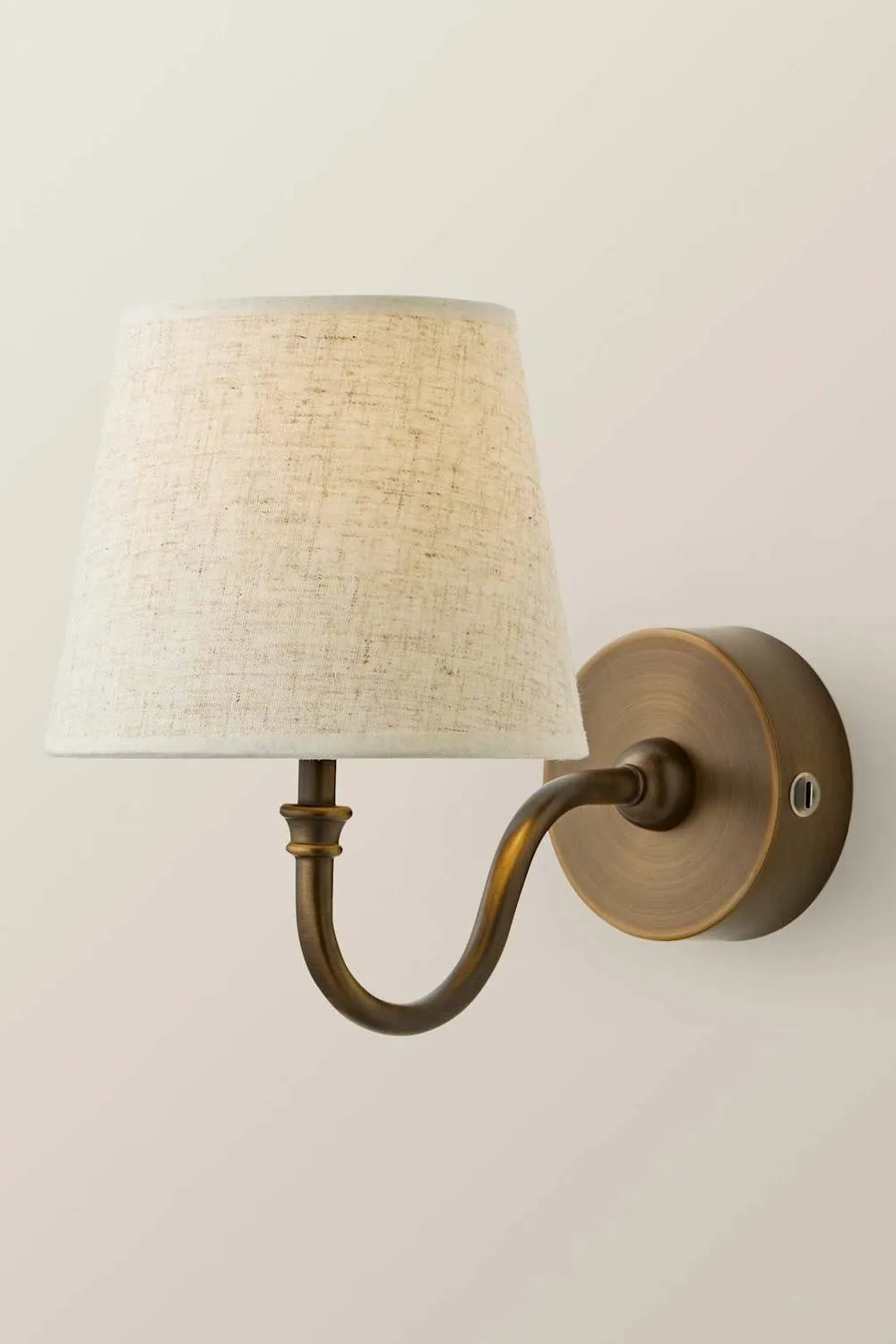 ValueLights Lowe Linen Taper Shade Metal Portable Rechargeable Wall Light in Bronze 3