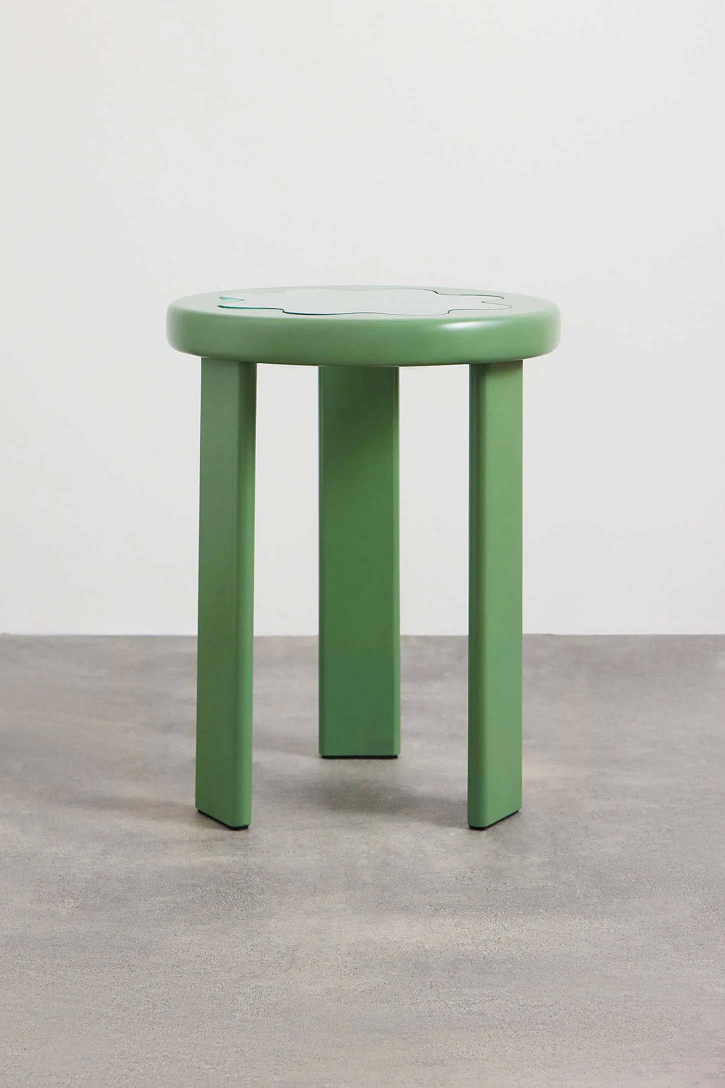 Wavy Glass Side Table - Green 4