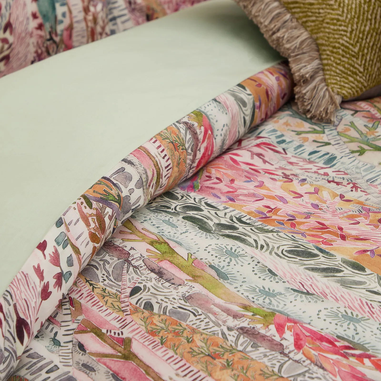 Voyage Maison Whimsical Tale Printed 100% Cotton Duvet Cover Set in Dusty Pink 4