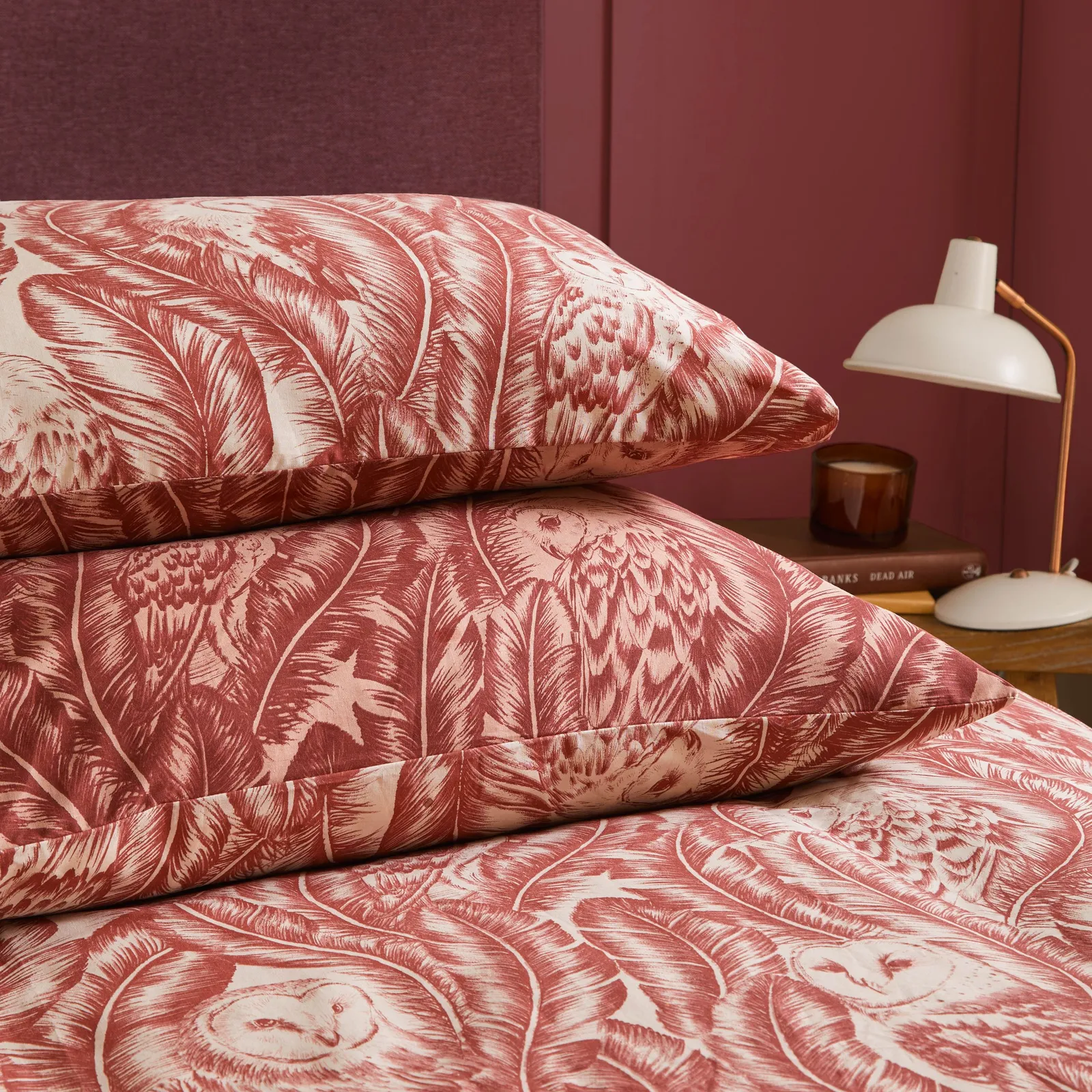 Wylder Albus Barn Owl Floral Duvet Cover Set in Red 3