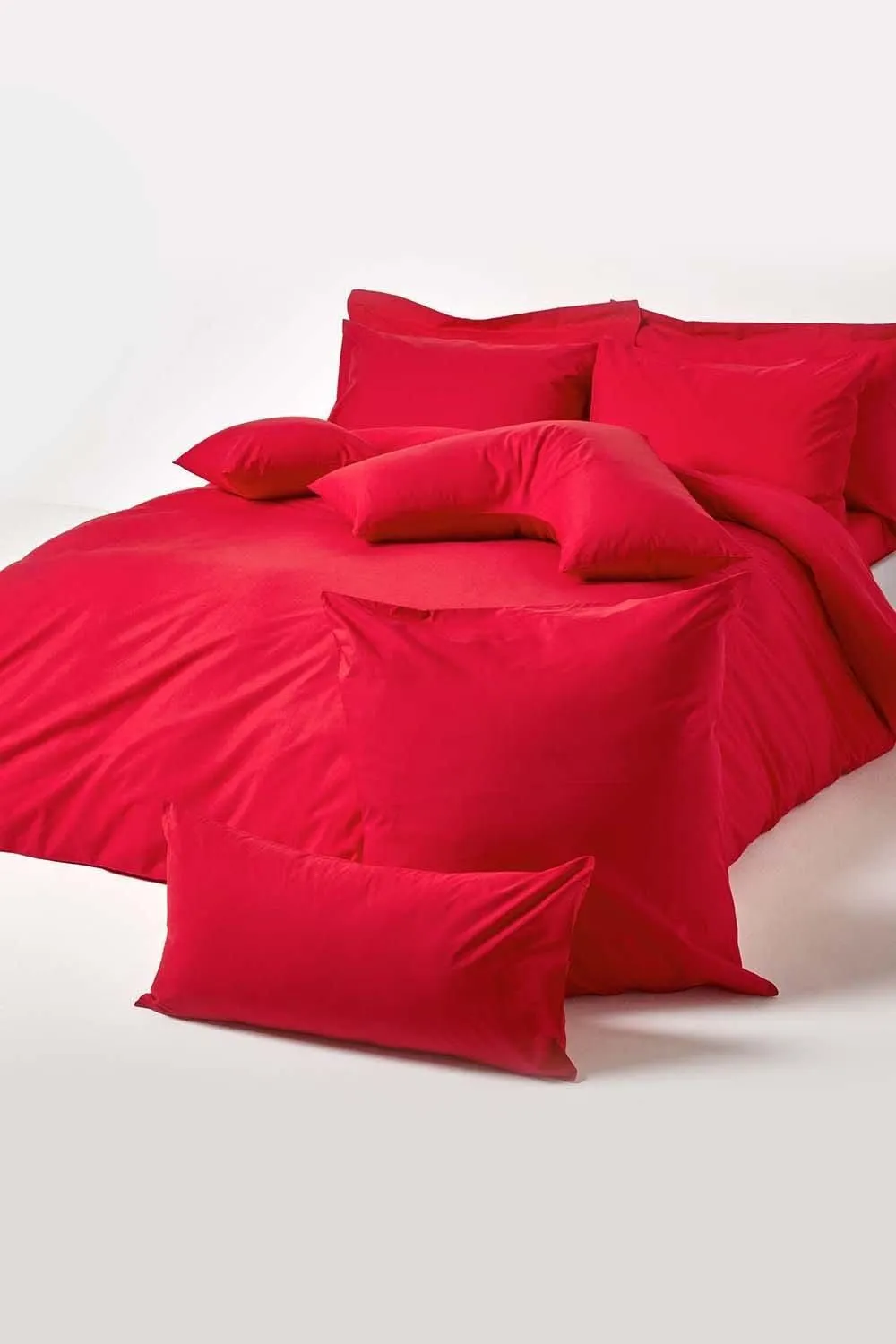 Homescapes Continental Egyptian Cotton Pillowcase 200 TC, 60 x 60 cm in Red 4