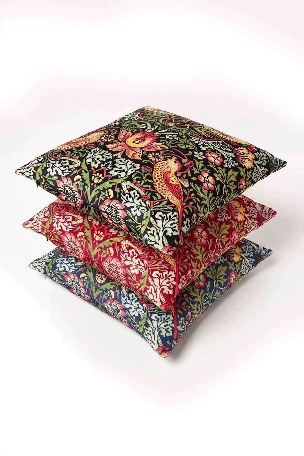 Homescapes William Morris Strawberry Thief Velvet Cushion in Black 6