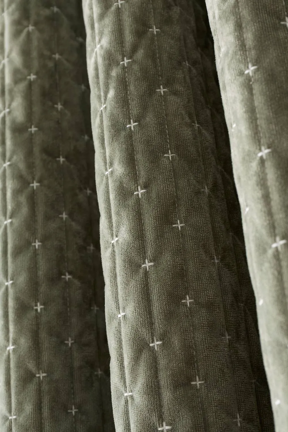 Bianca 'Attica Velvet' Blackout Eyelet Curtains in Green 4