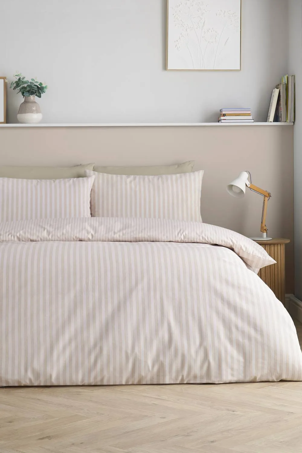 Catherine Lansfield 'Epping Textured Stripe' Reversible Duvet Cover Set in Natural