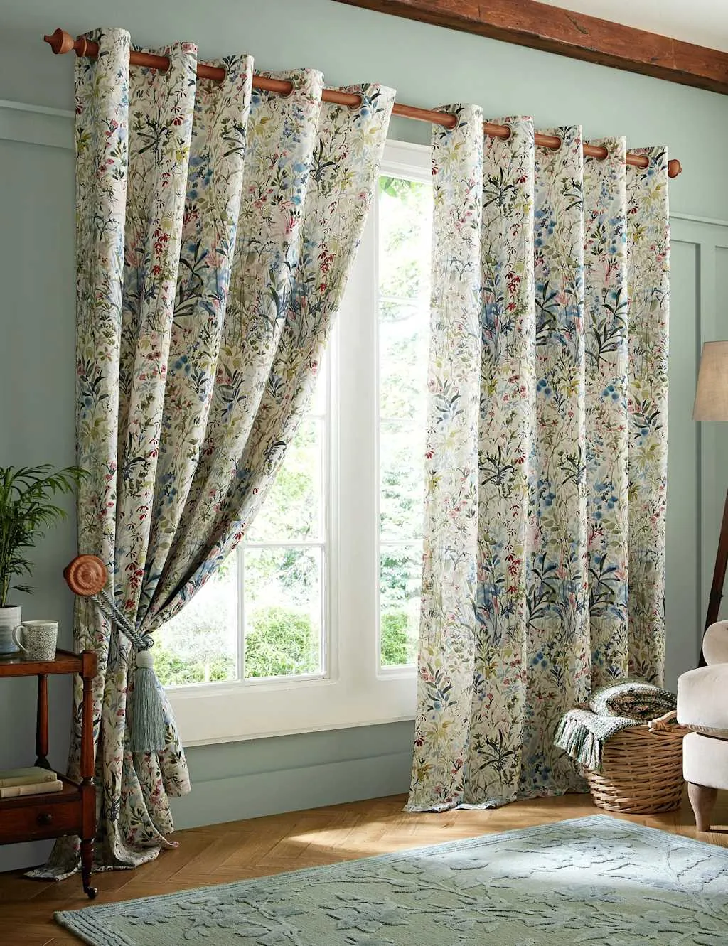 Laura Ashley Pointon Eyelet Curtains Multi